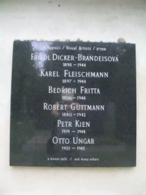 Pamětní deska Petra Kiena v Praze