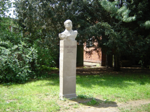 Busta Františka Bartoše ve Zlíně