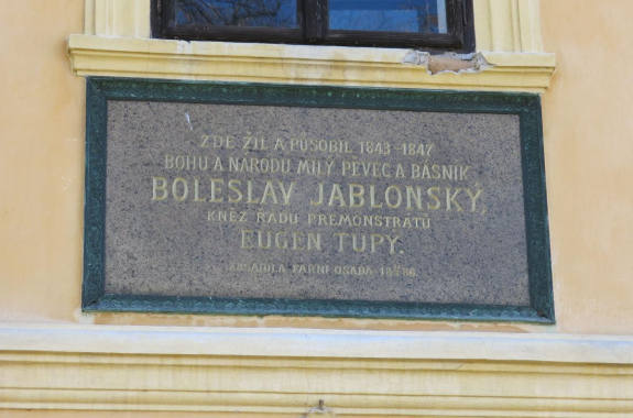 Pamětní deska Boleslava Jablonského v Radonicích nad Ohří