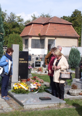 Hrob Miloslava Dismana