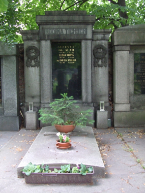 Hrob A. C. Nora