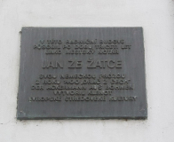 Pamětní deska Jana ze Žatce na budově radnice v Žatci (nová)